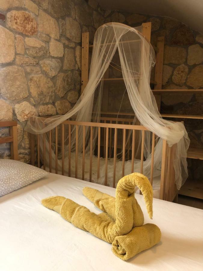 Holliday Stone Villa Psakoudia Bagian luar foto